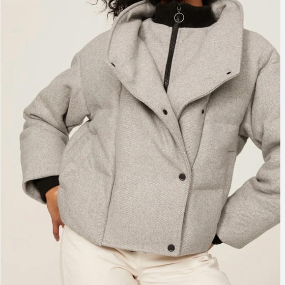 Ba&sh Boston wool puffer jacket coat size 2 / medium - Picture 2 of 9